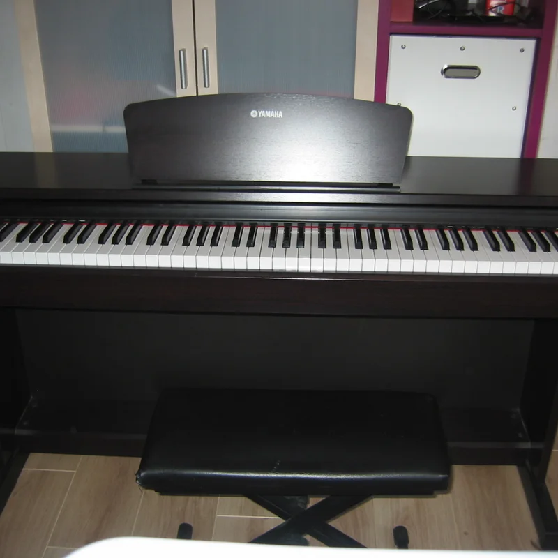 YAMAHA YDP-131