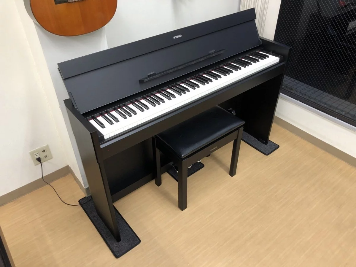 YAMAHA YDP-S52 B