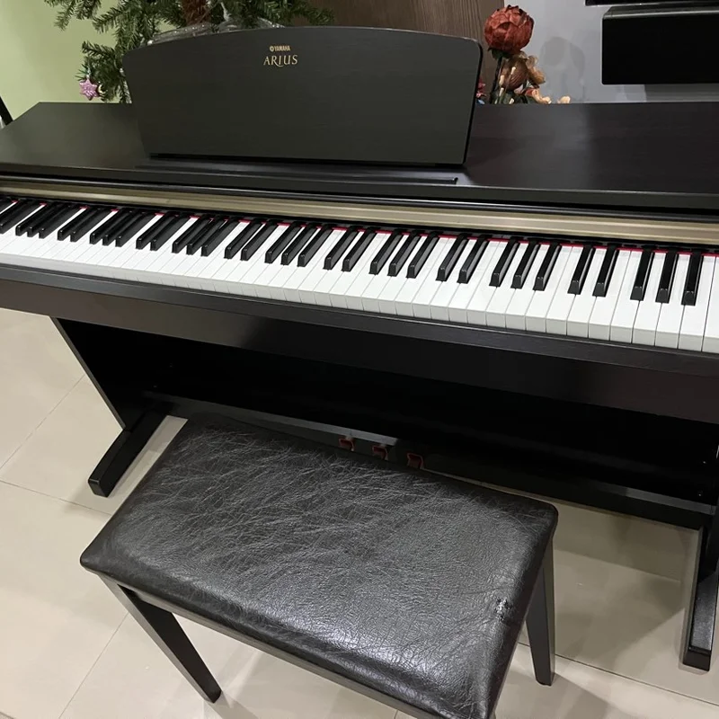 YAMAHA YDP-161 B