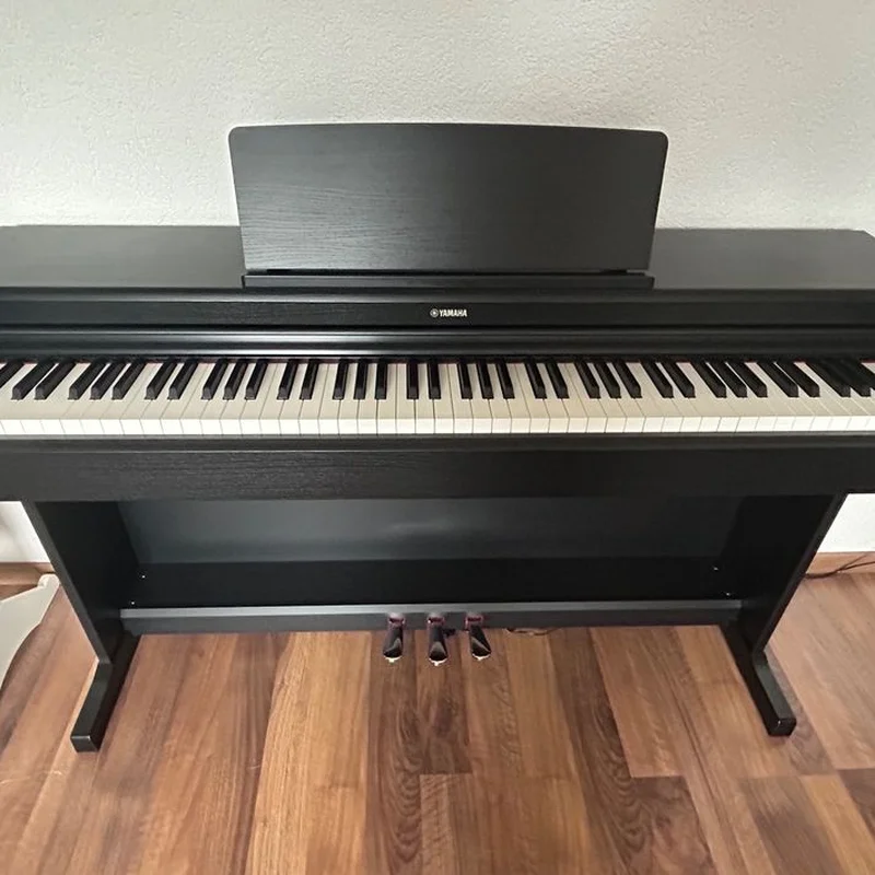 YAMAHA YDP-164 B
