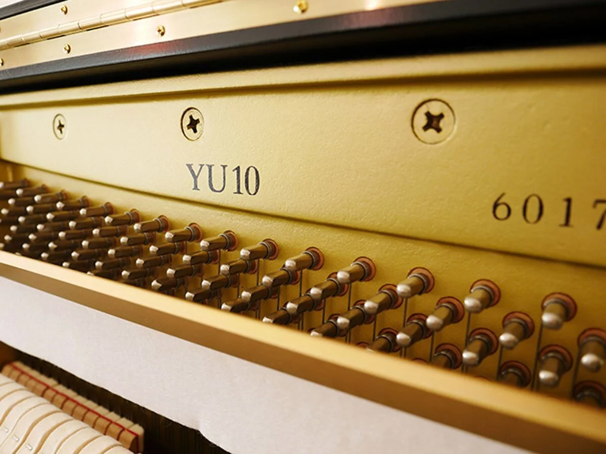 YAMAHA YU10
