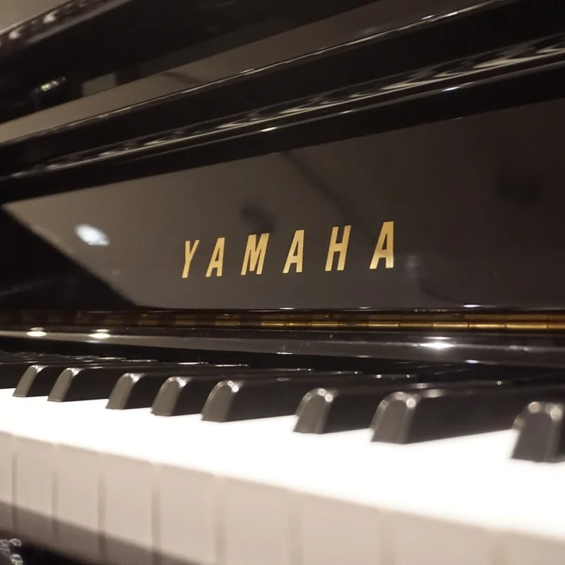 YAMAHA YU5 Wn (Autoplay + Silent)