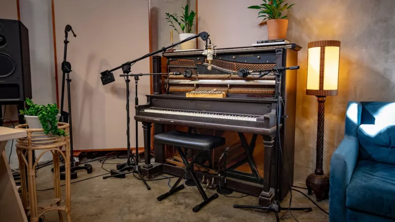 Cấu Tạo Piano Hybrid: Khi Công Nghệ "Mượn Hồn" Cơ Học Tái Tạo Trải Nghiệm Chơi Đỉnh Cao