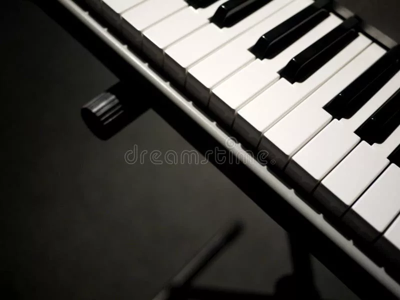 Đàn piano chất lượng cao
