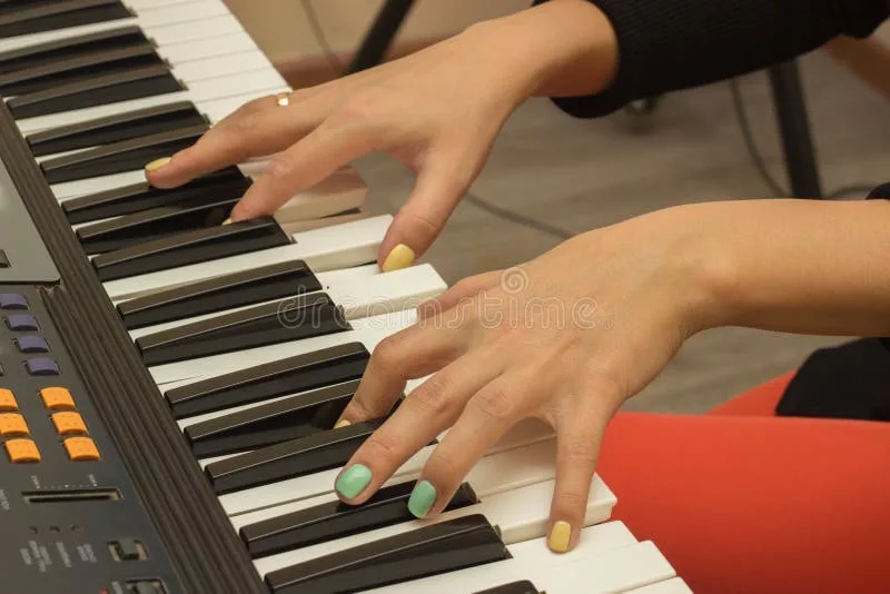 Chuyển Điệu Piano: "Thổi Hồn" Mới Cho Giai Điệu - Từ Cơ Bản Đến "Biến Hình" Bất 