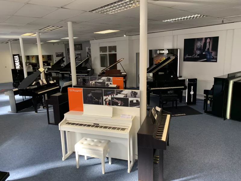 Khung Gang Piano: "Bộ Xương" Thầm Lặng Đảm Bảo Ổn Định Âm Thanh Vượt Thời Gian