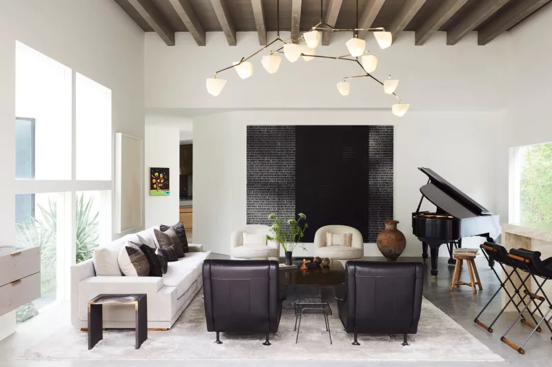 Vượt Ngưỡng Giới Hạn: Kỹ Thuật Vắt Tay Chéo Piano – Từ "Khó Nhằn" Đến "Nâng Tầm" Biểu Diễn Ấn Tượng