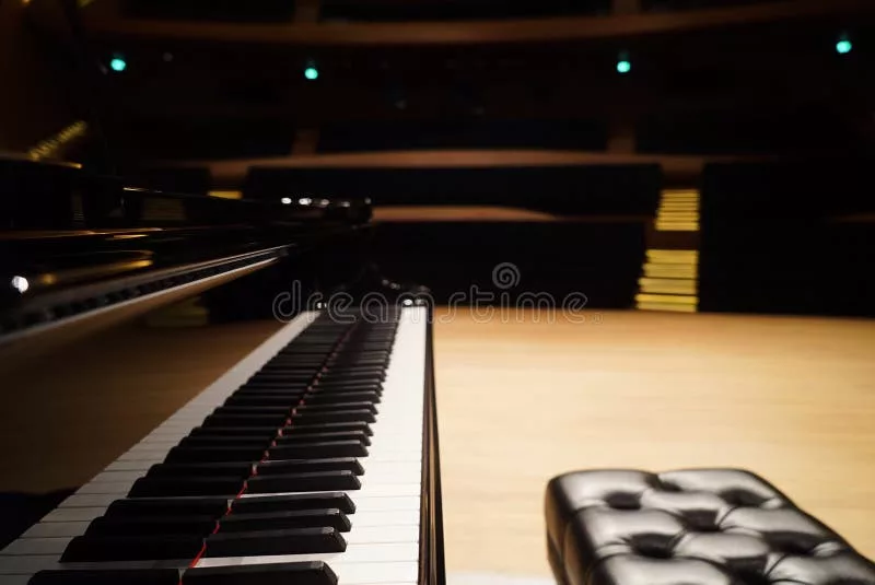 Đôi Tai Thấu Cảm": Nâng Tầm Kỹ Năng Piano Bằng Nghệ Thuật Lắng Nghe Chủ Động