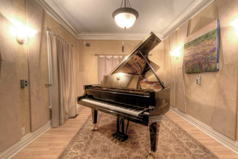 Lên Dây Piano Định Kỳ: Nắm Vững "Chu Kỳ Hô Hấp" Để Giữ Gìn "Giọng Ca" Cây Đàn Ch