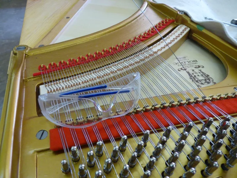 Phục Hồi Âm Sắc Piano "Cổ Điển": Bí Quyết Nâng Cấp Chất Lượng Âm Thanh Đàn Lâu N