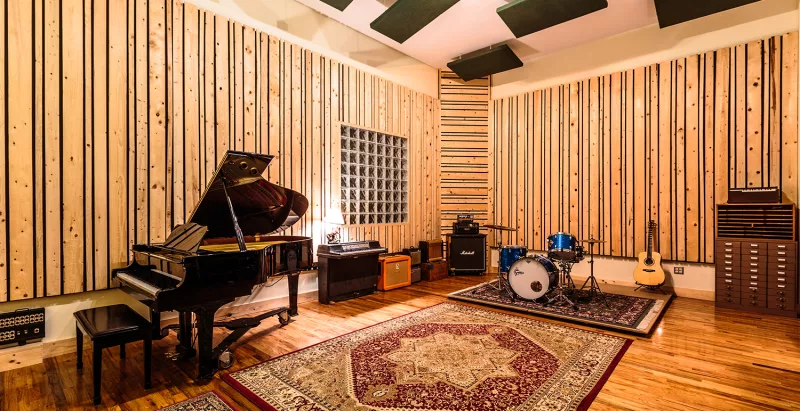 Tiếng Kêu Lạ Từ Piano: Nhận Diện "Thủ Phạm Vô Hình" Và Giải Pháp "Chữa Lành" Chuẩn Chuyên Gia