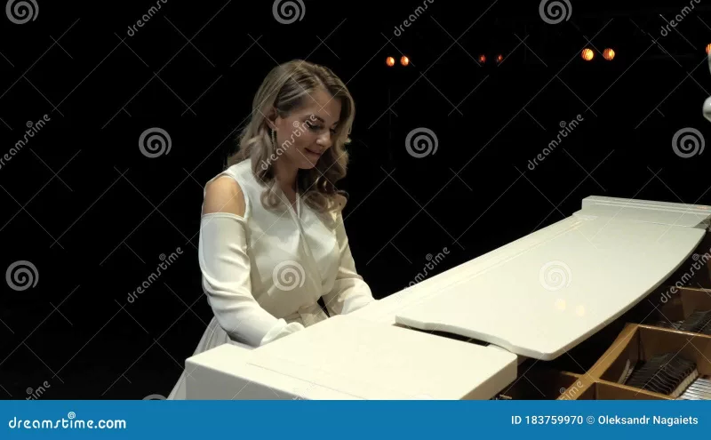 Grand Piano chính hãng tại An Giang