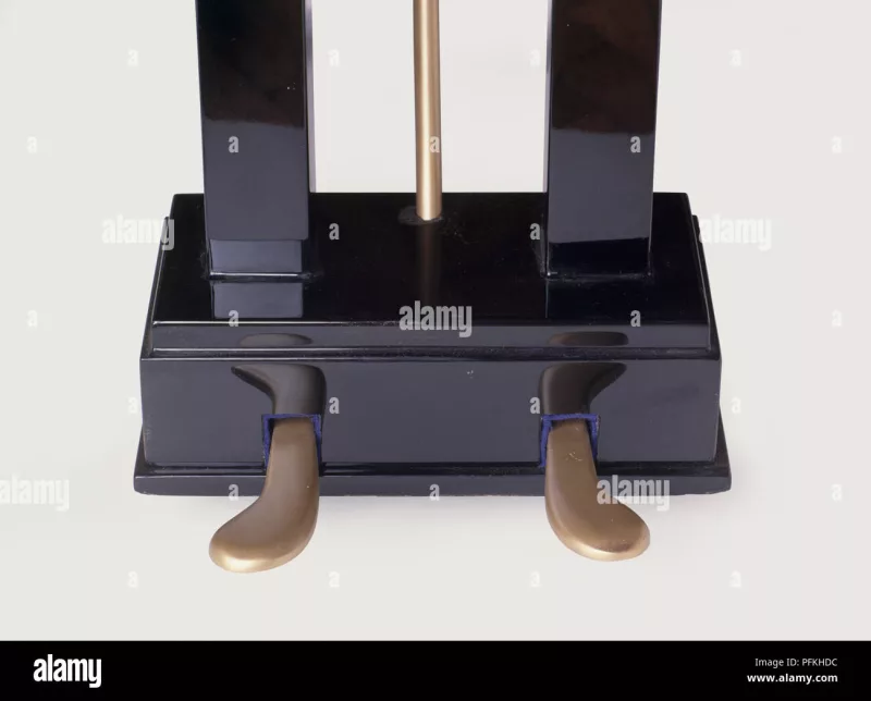 Chi tiết piano cao cấp tại Cần Thơ