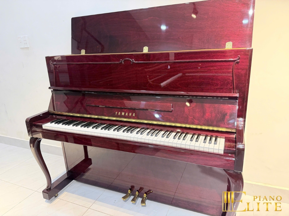 YAMAHA U10BiC