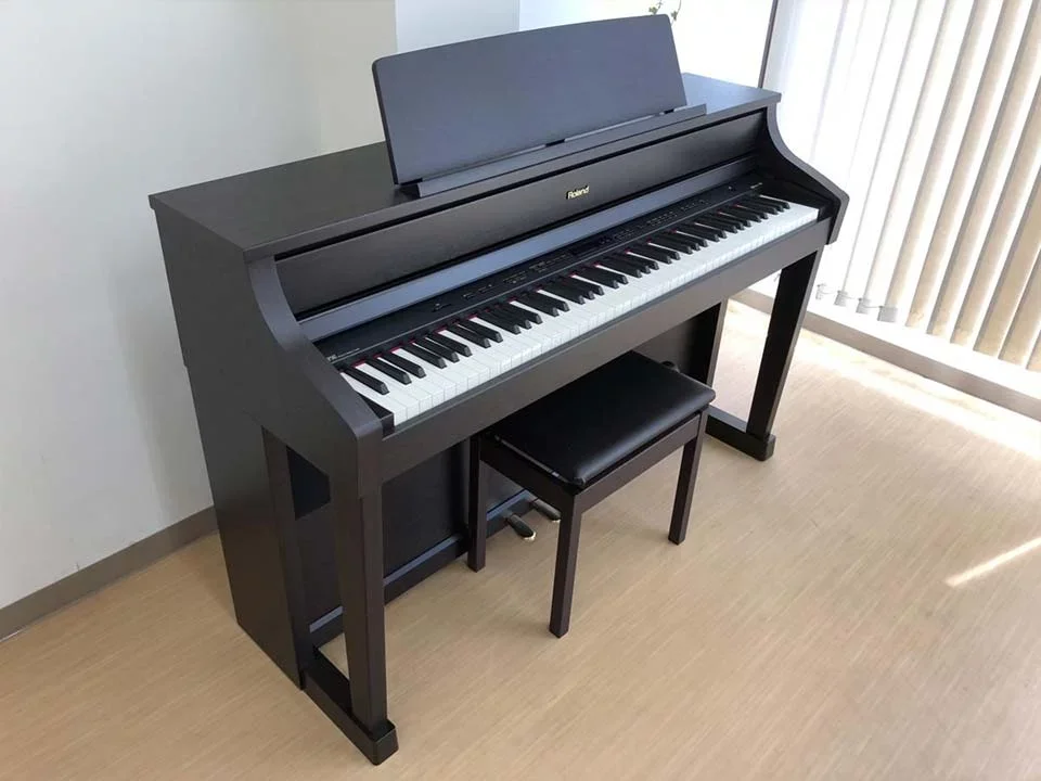ROLAND HP-507 RW - Chi tiết 1