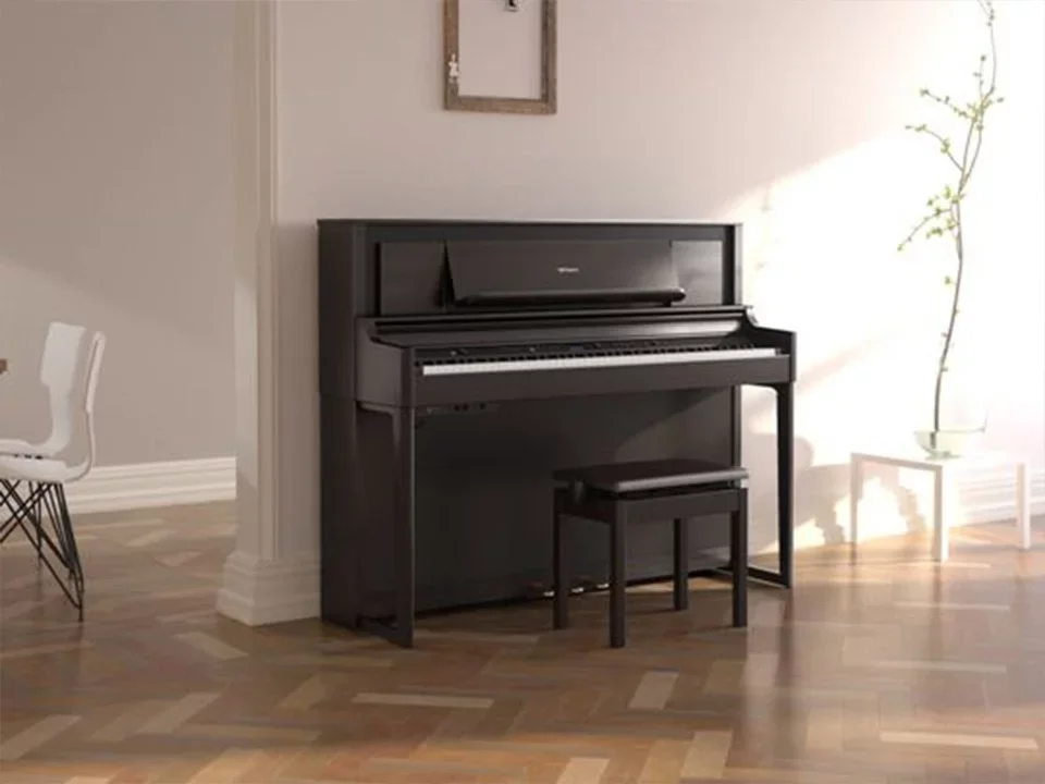 ROLAND LX-706 CB New - Chi tiết 1