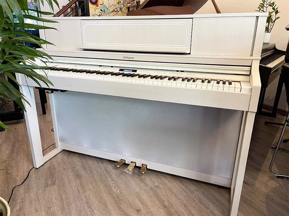 ROLAND LX7 GP WA - Chi tiết 1