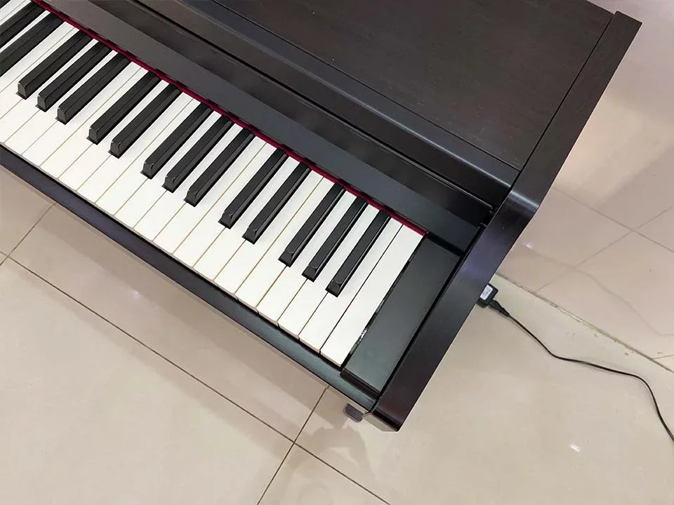 ROLAND RP-302 Bluetooth - Chi tiết 2