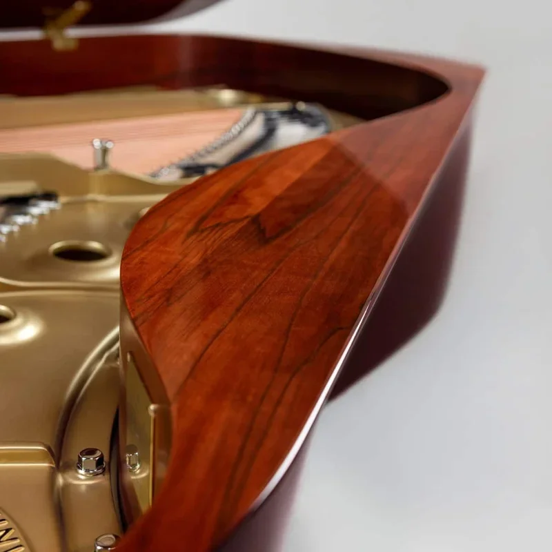 Reviews Steinway & Sons Noé Limited Edition (Deep Burgundy Red)