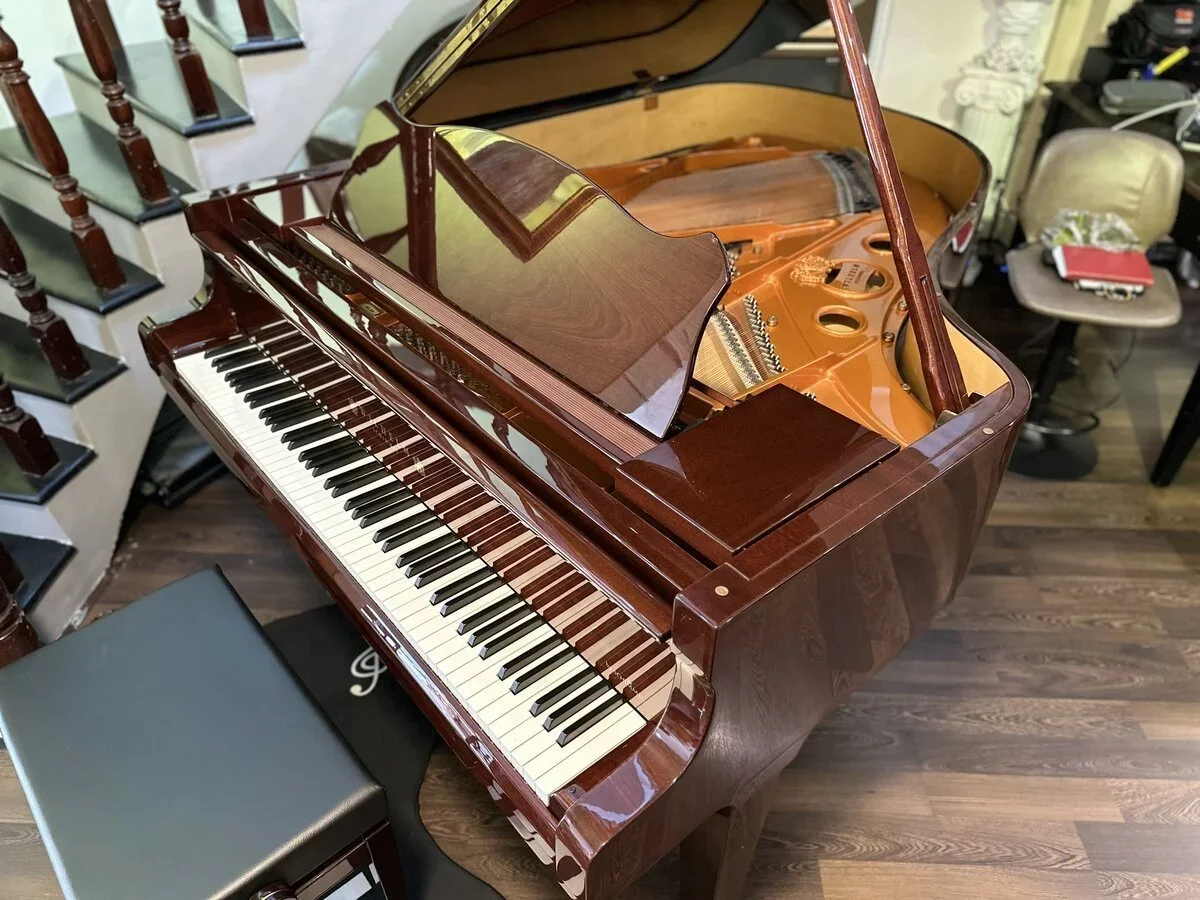 Reviews Wilhelm Schimmel W180 Tradition Mahogany