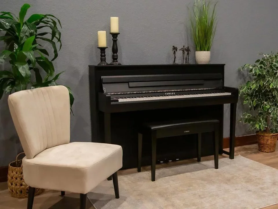 Reviews YAMAHA CLP-785 B