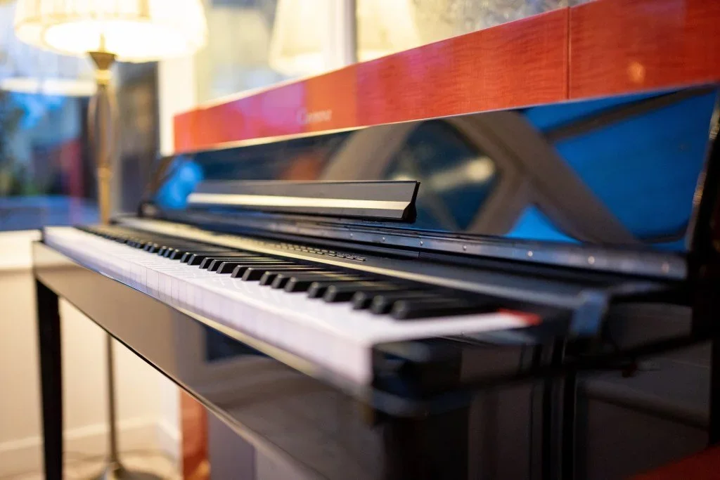 YAMAHA CLP F01 Red - Chi tiết 1