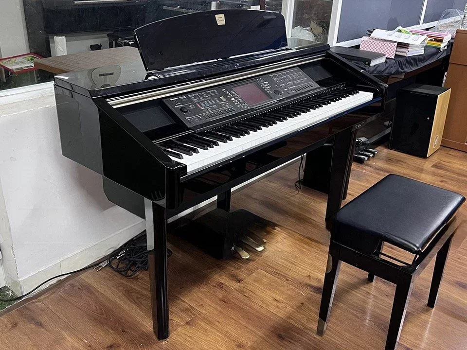 YAMAHA CVP-209 R - Chi tiết 2