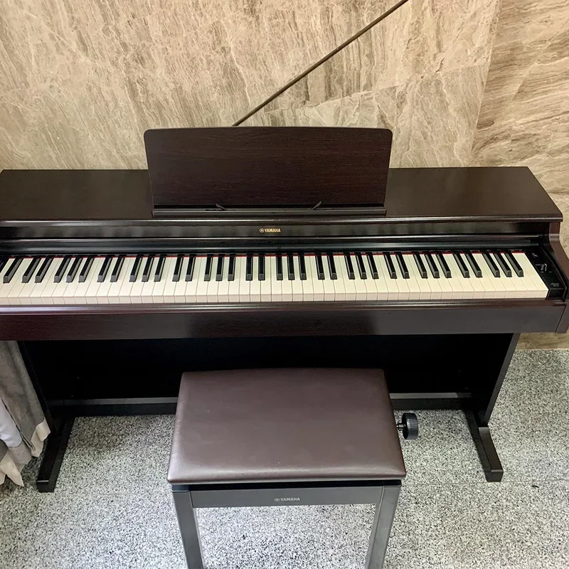 Reviews YAMAHA YDP-165 R