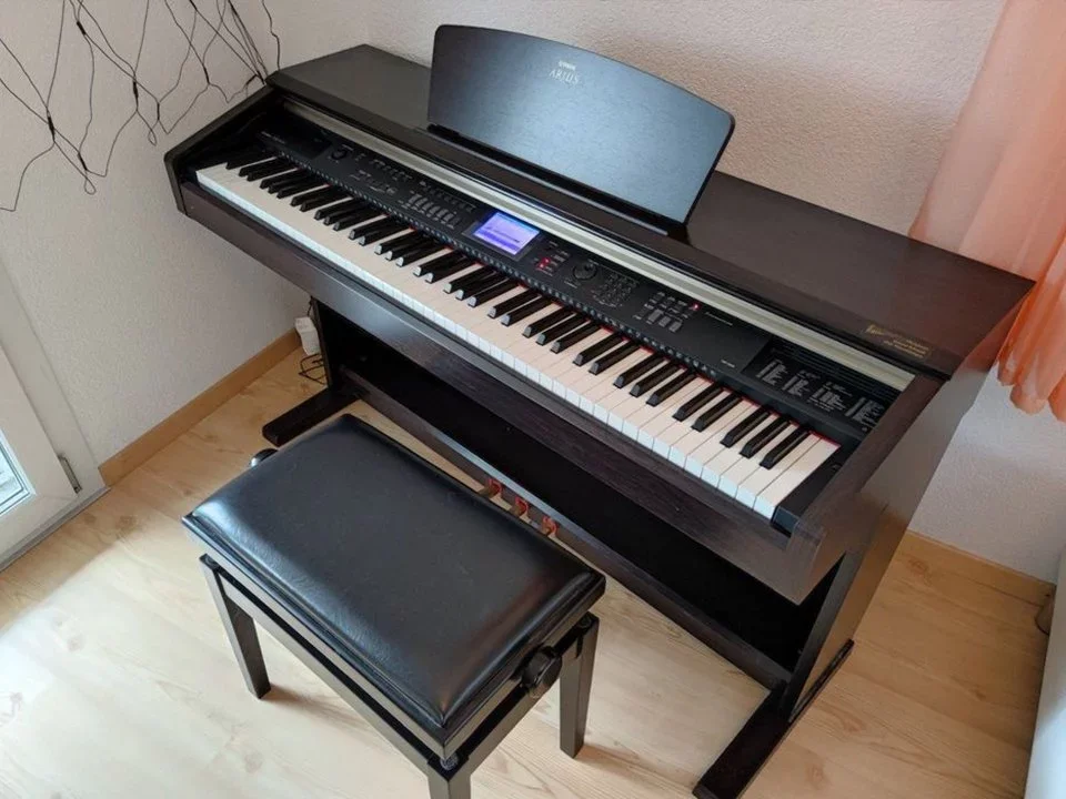 Reviews YAMAHA YDP-V240