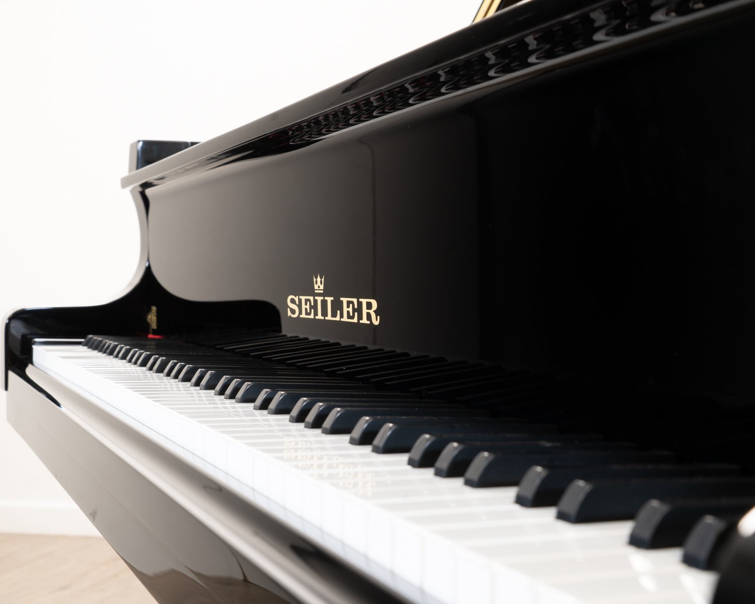 Hướng Dẫn Chọn Mua Piano Seiler Phù Hợp