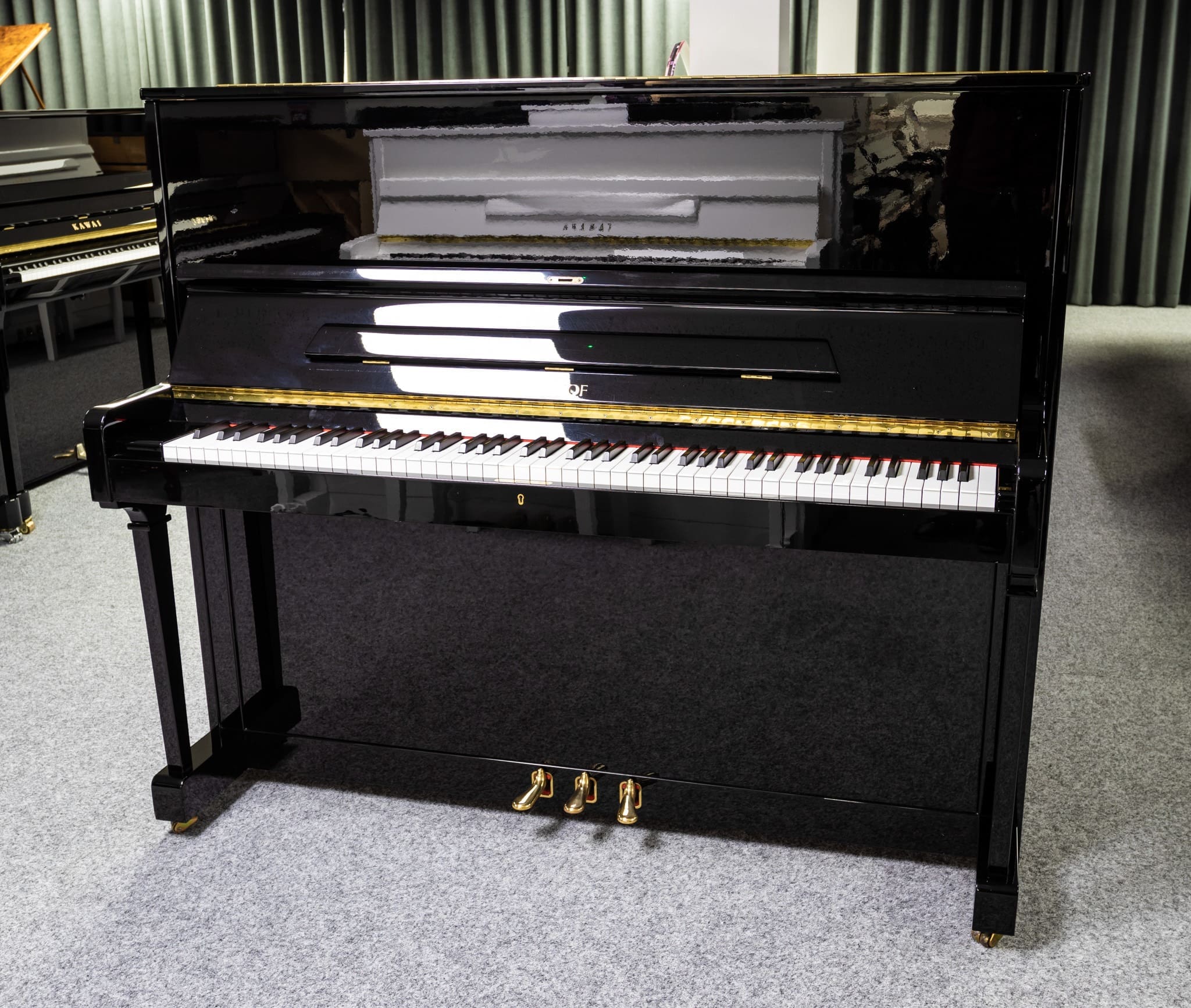 Hướng Dẫn Chọn Mua Piano Petrof Phù Hợp