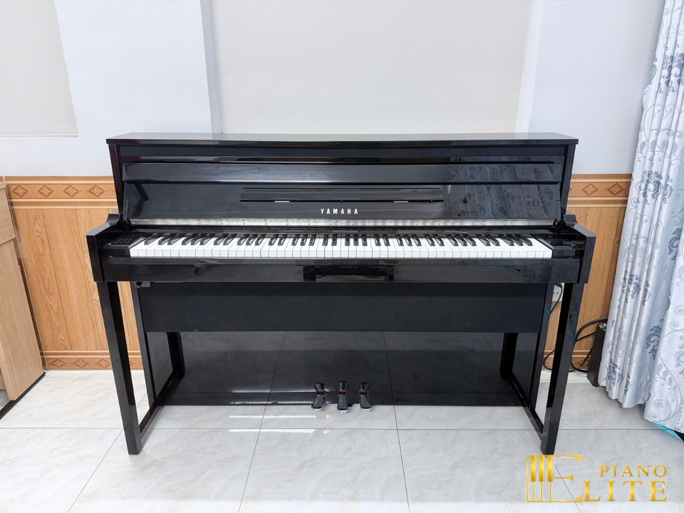 YAMAHA NU1 PE