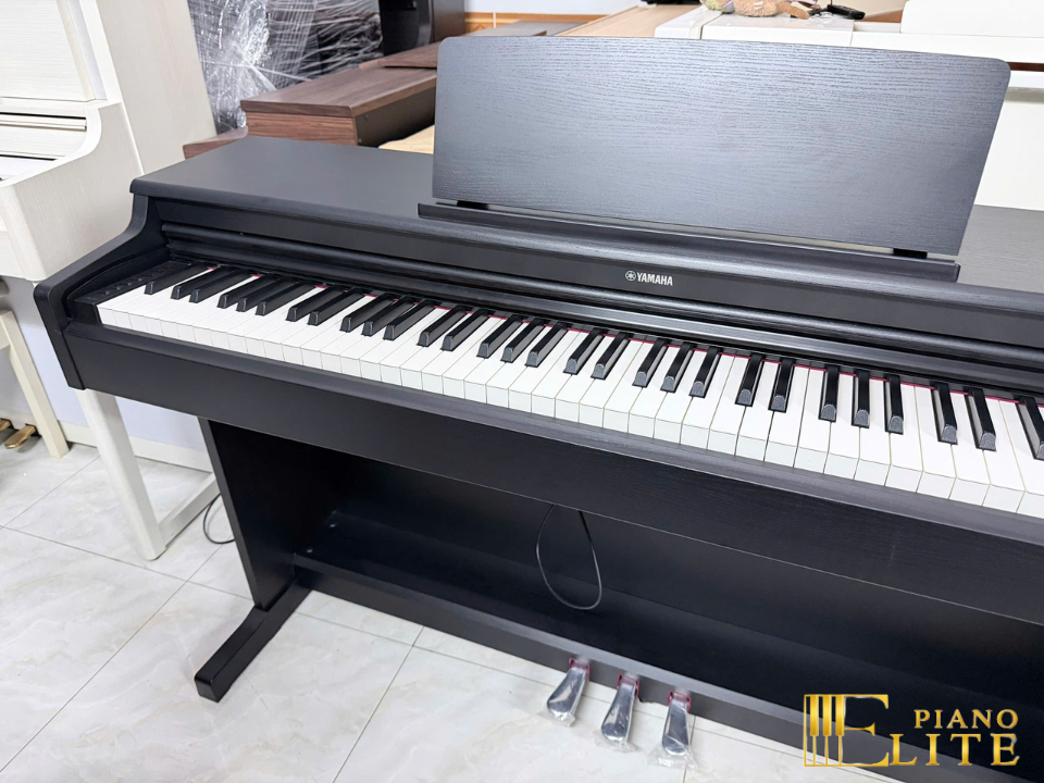 YAMAHA YDP-165 B (USED)