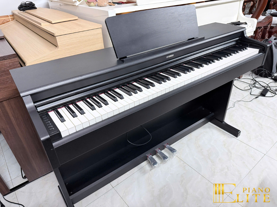 YAMAHA YDP-165 B (USED)