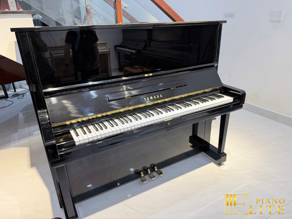 YAMAHA U3H - Seri 1