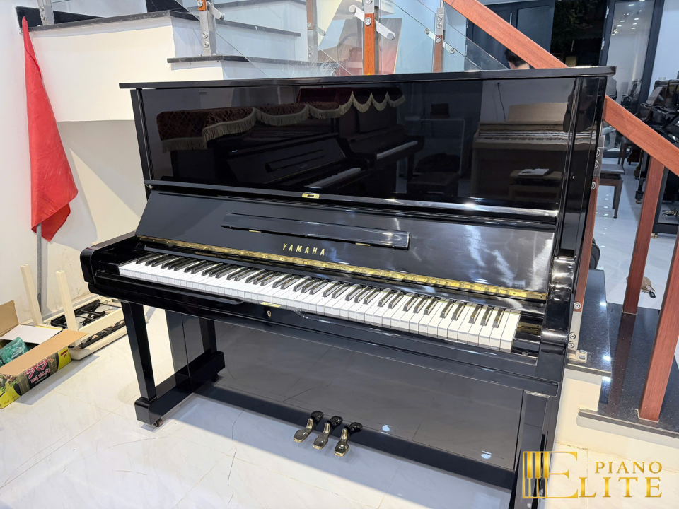 YAMAHA U3H - Seri 1