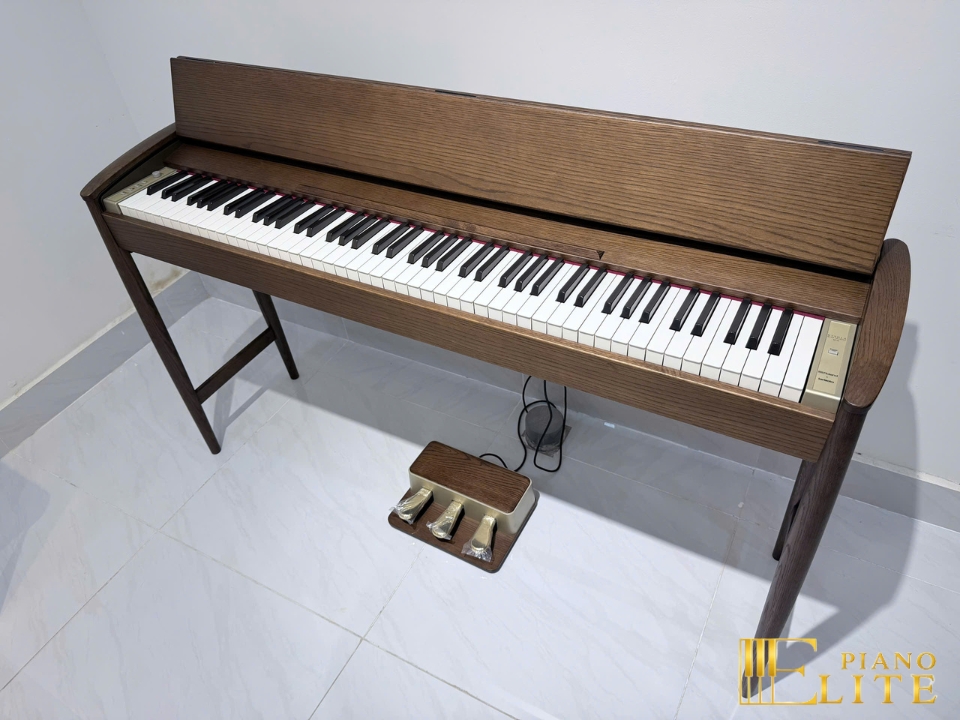 ROLAND KF-10 MB (used)