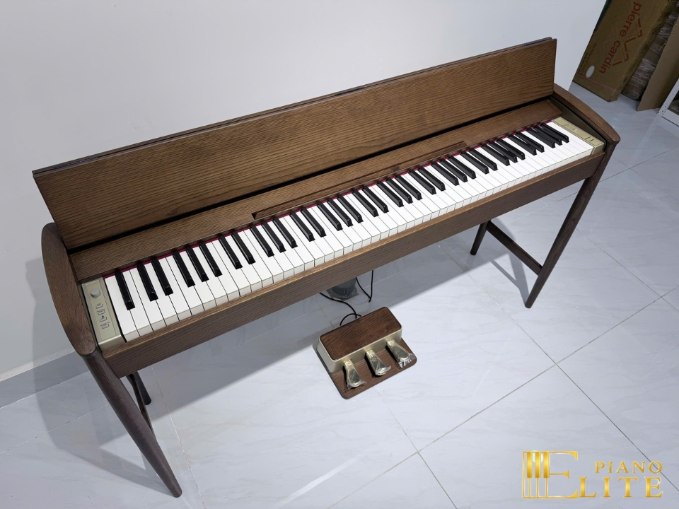 ROLAND KF-10 MB (used)