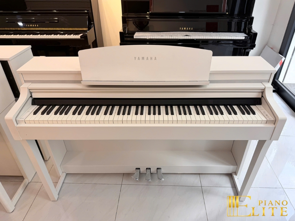YAMAHA CSP-170 WH (USED)