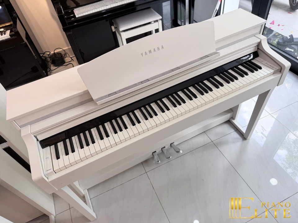 YAMAHA CSP-170 WH (USED)