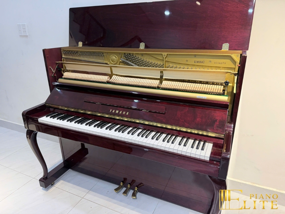 YAMAHA U10BiC