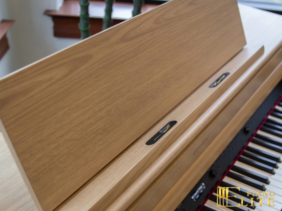 ROLAND HP-704 LO (USED)