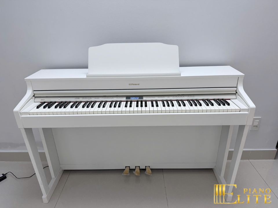 ROLAND HP-603 WH