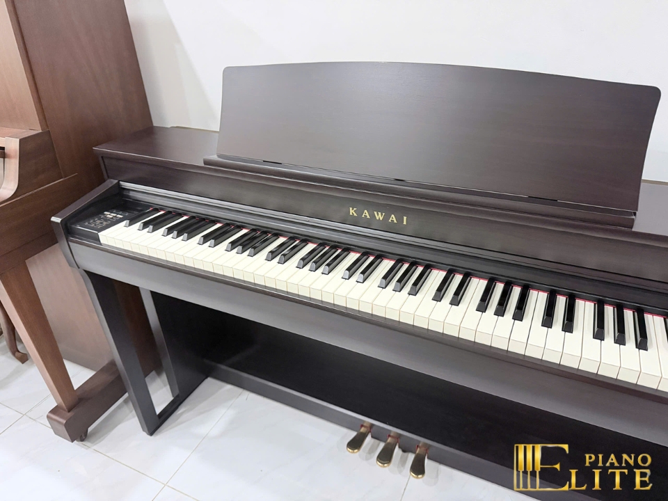 KAWAI CN39 R