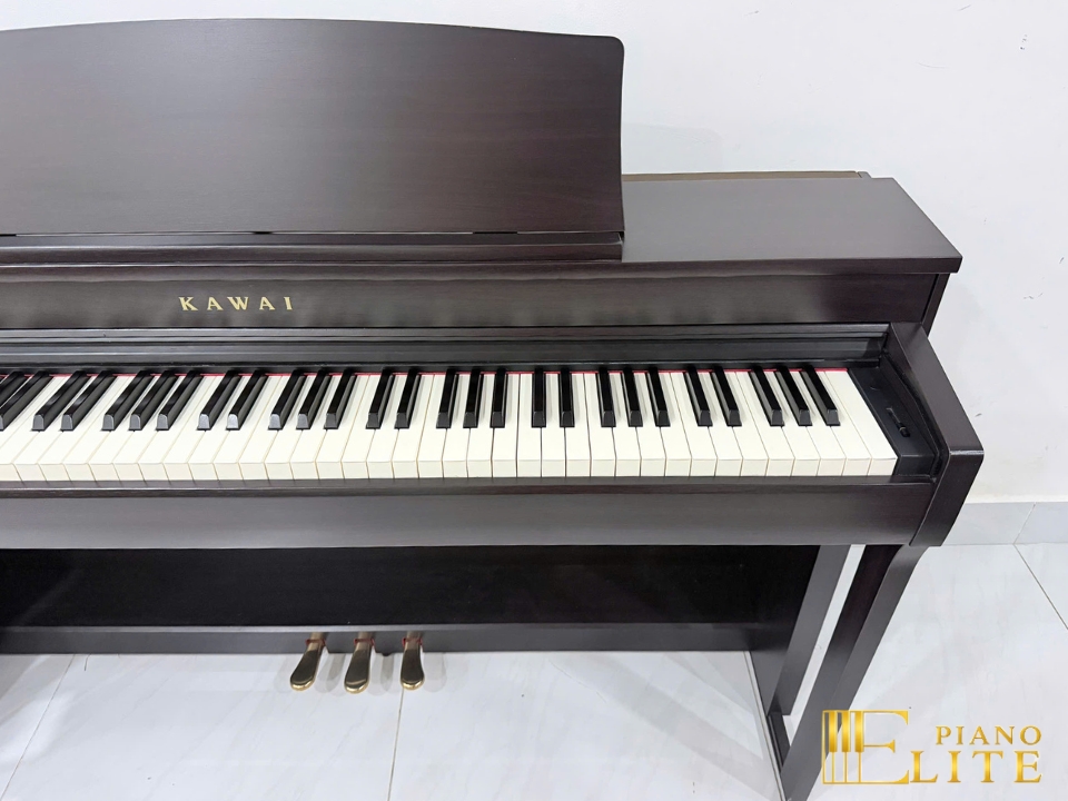 KAWAI CN39 R