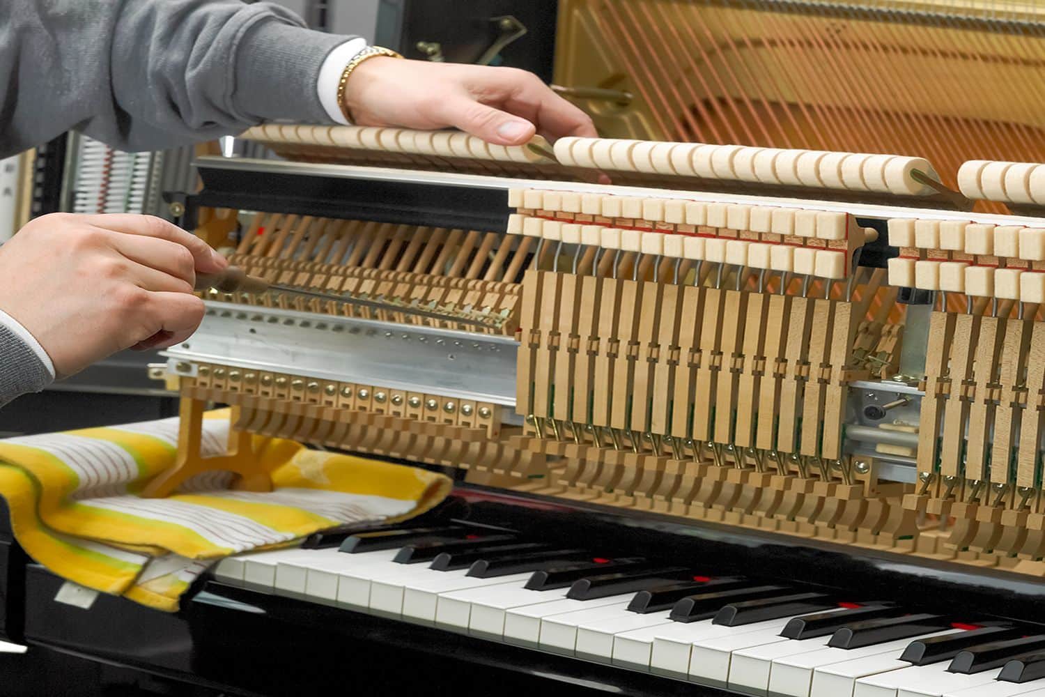 Bảo Dưỡng Và Chăm Sóc Piano Samick Đúng Cách