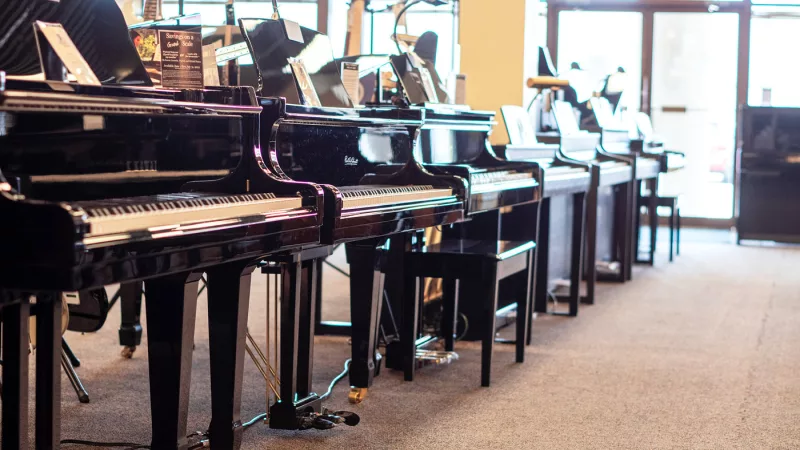 Phá Bỏ Giới Hạn: 7 Bí Quyết Tăng Tốc Độ Đánh Piano Như "Tia Chớp" Mà Vẫn Giữ Vữn