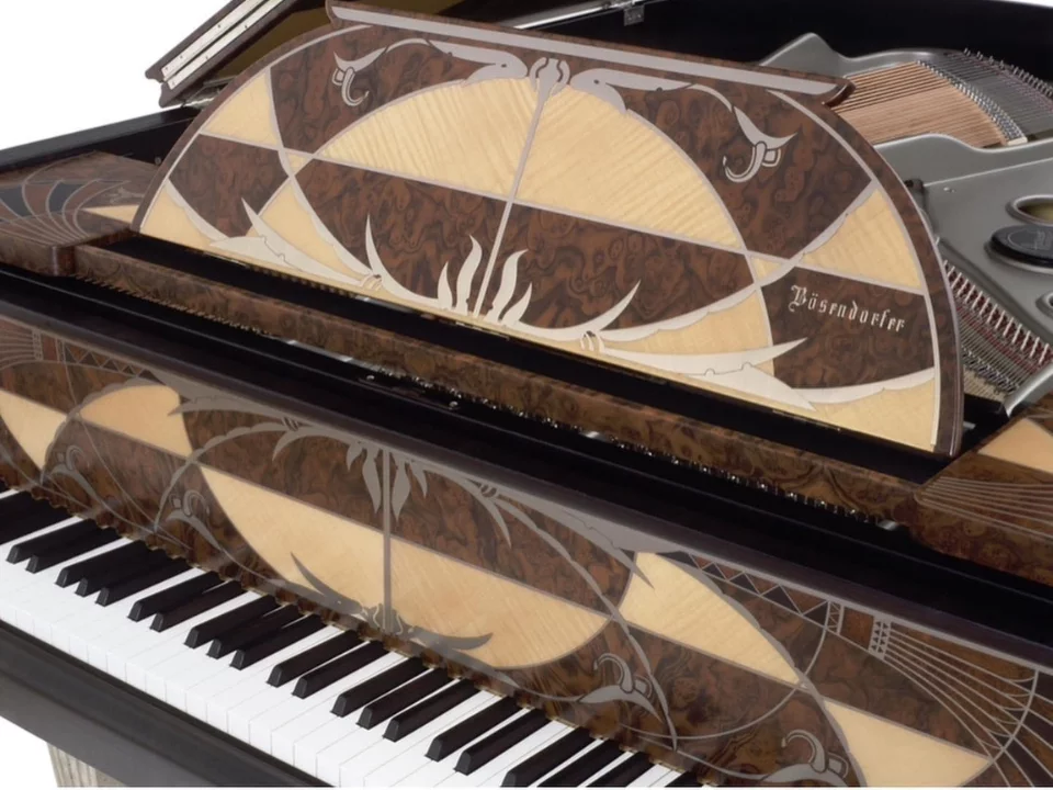 Chrysler - Elite Piano