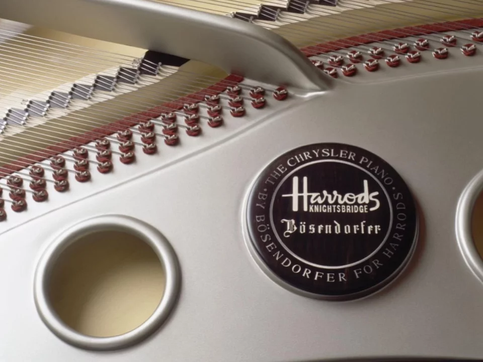 Chrysler - Elite Piano