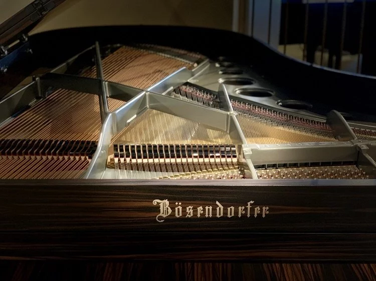 Egde - Elite Piano